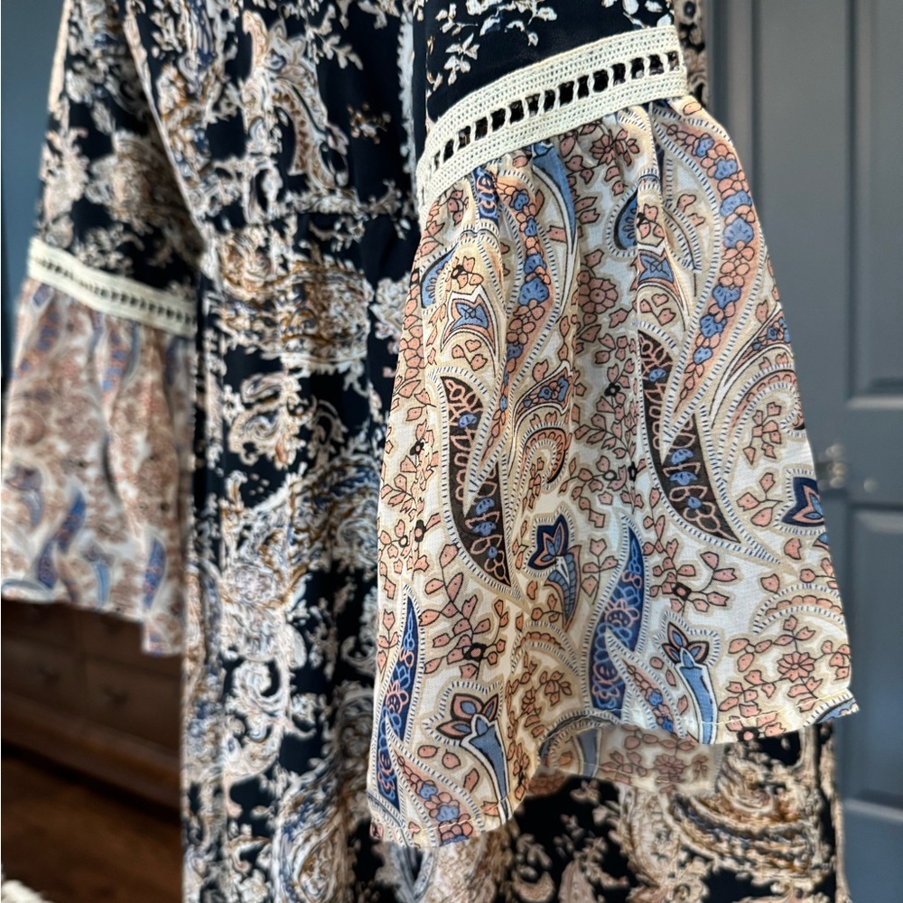 Boho Paisley Midi Dress Bell Sleeve Elastic Waist M Grace & Emma - Picture 4 of 9